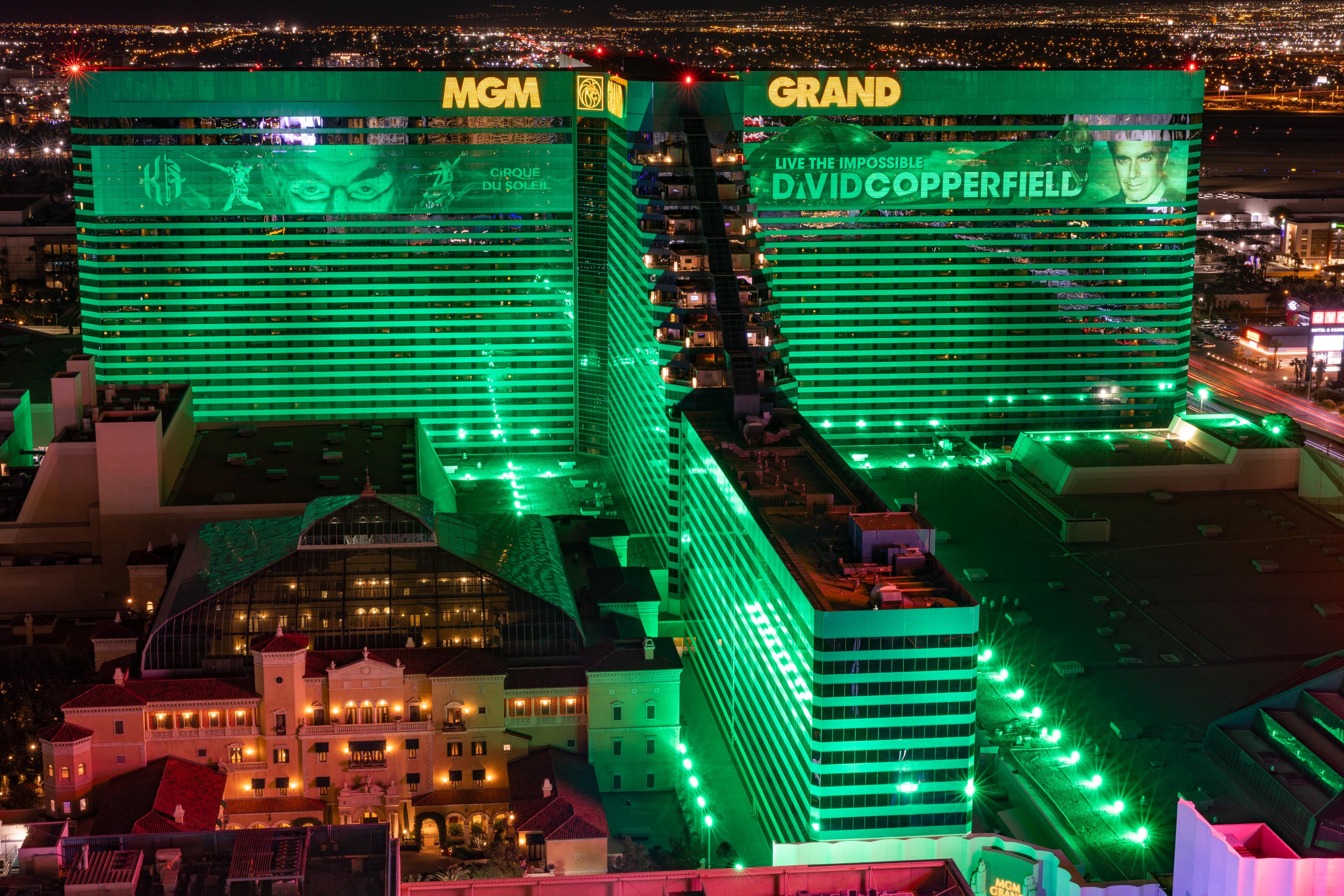 4⋆ MGM GRAND ≡ Las Vegas, NV, United States ≡ Lowest